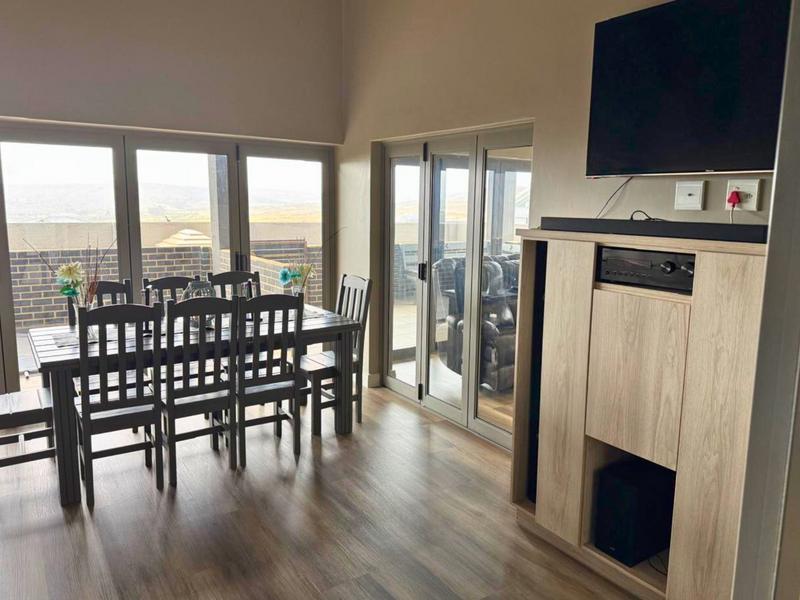 4 Bedroom Property for Sale in Monte Christo Western Cape
